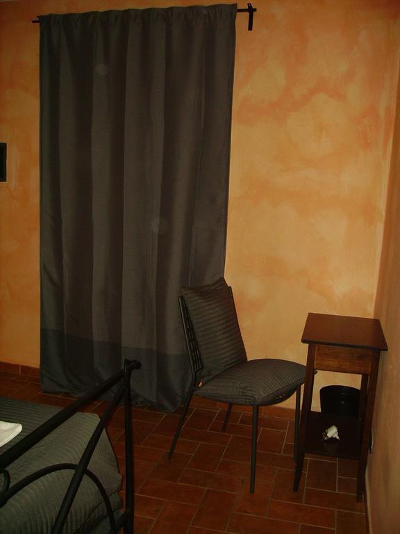 La Voliera Bed & Breakfast Pisa Oda fotoğraf